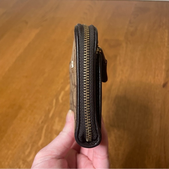 Coach Signature Canvas Zip Around Wristlet - Picture 7 of 13